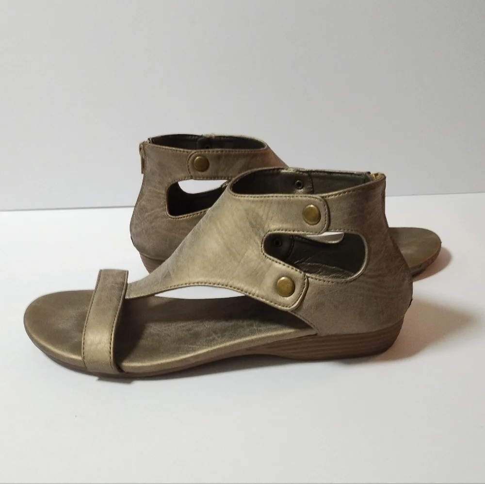 Corkys Amelia Gladiator Brushed Gold Bronze Open Toe Sandals Zip Back Size 9